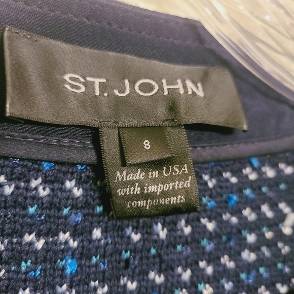 St. John | Navy Blue & White Patterned Wool Blend Two Piece Skirt Suit (Size 8) - Picture 2 of 15
